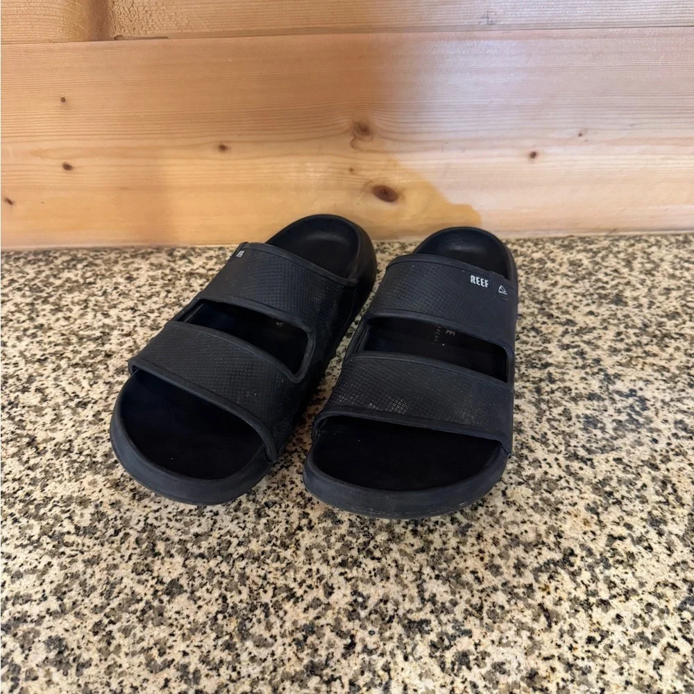 Reef Black PVC Free Slides Sandals Slip On M7‎ Made With Sugarcalle